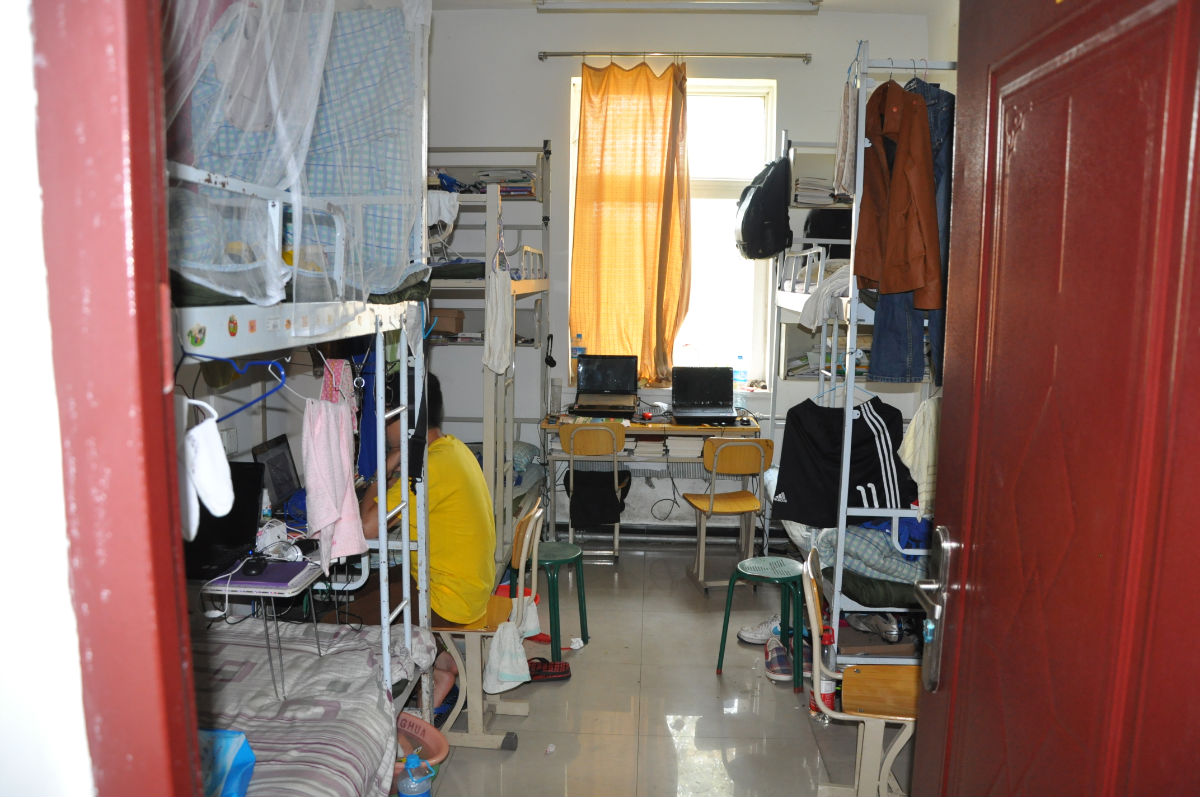 中国劳动关系学院宿舍条件怎么样—宿舍图片内景
