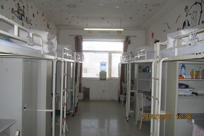 哈尔滨学院宿舍条件怎么样—宿舍图片内景