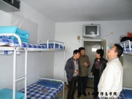 内蒙古师范大学宿舍条件怎么样—宿舍图片内景
