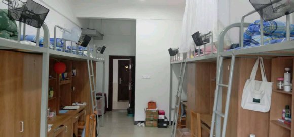 湘潭医卫职业技术学院宿舍条件怎么样—宿舍图片内景