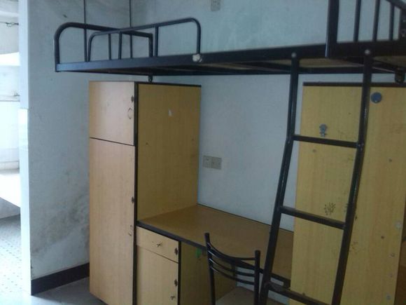 湖南第一师范学院宿舍条件怎么样—宿舍图片内景