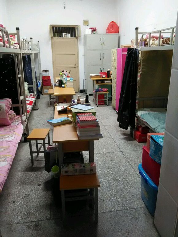 汉江师范学院宿舍条件怎么样—宿舍图片内景