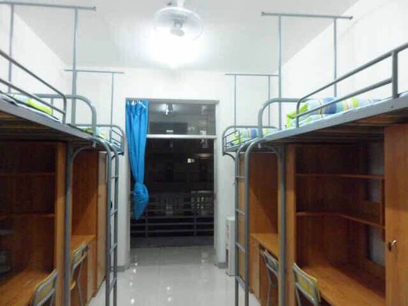 南京理工大学紫金学院宿舍条件怎么样—宿舍图片内景