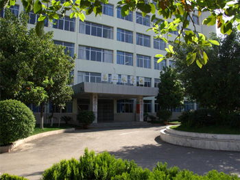 云南经济管理职业学院照片