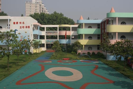 武汉海军工程大学幼儿园校园风景2