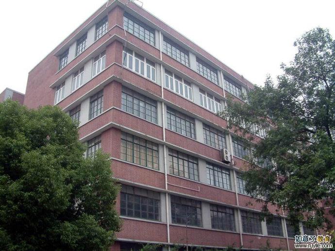上海理工大学建筑