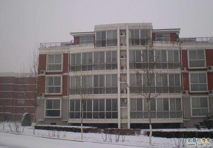 河南科技学院建筑