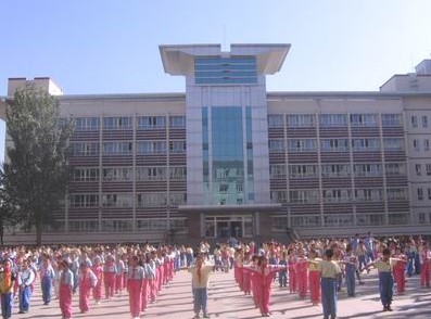 新疆生产建设兵团第二中学照片3