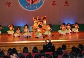 东莞市东方明珠学校照片3