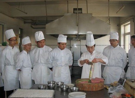大连市烹饪职业中专学校照片2